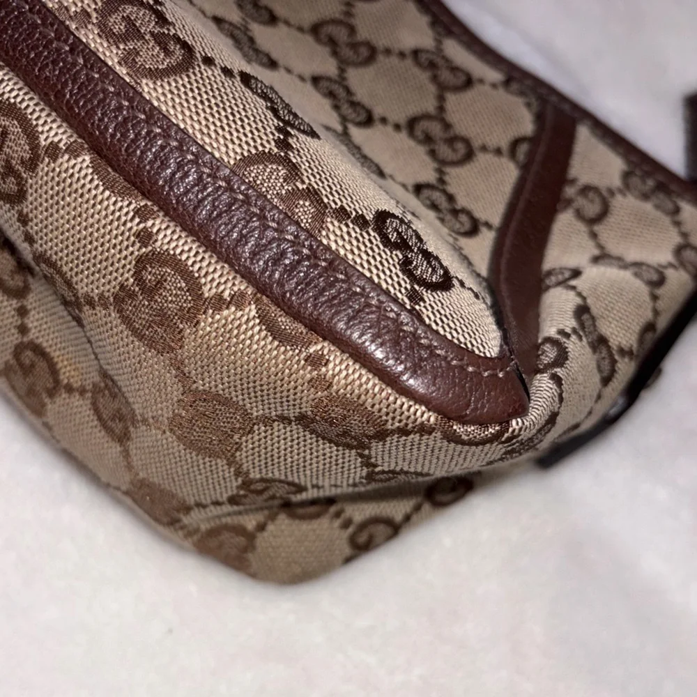 Gucci Brown Monogram D Ring Abbey Pochette - Picture 5 of 12